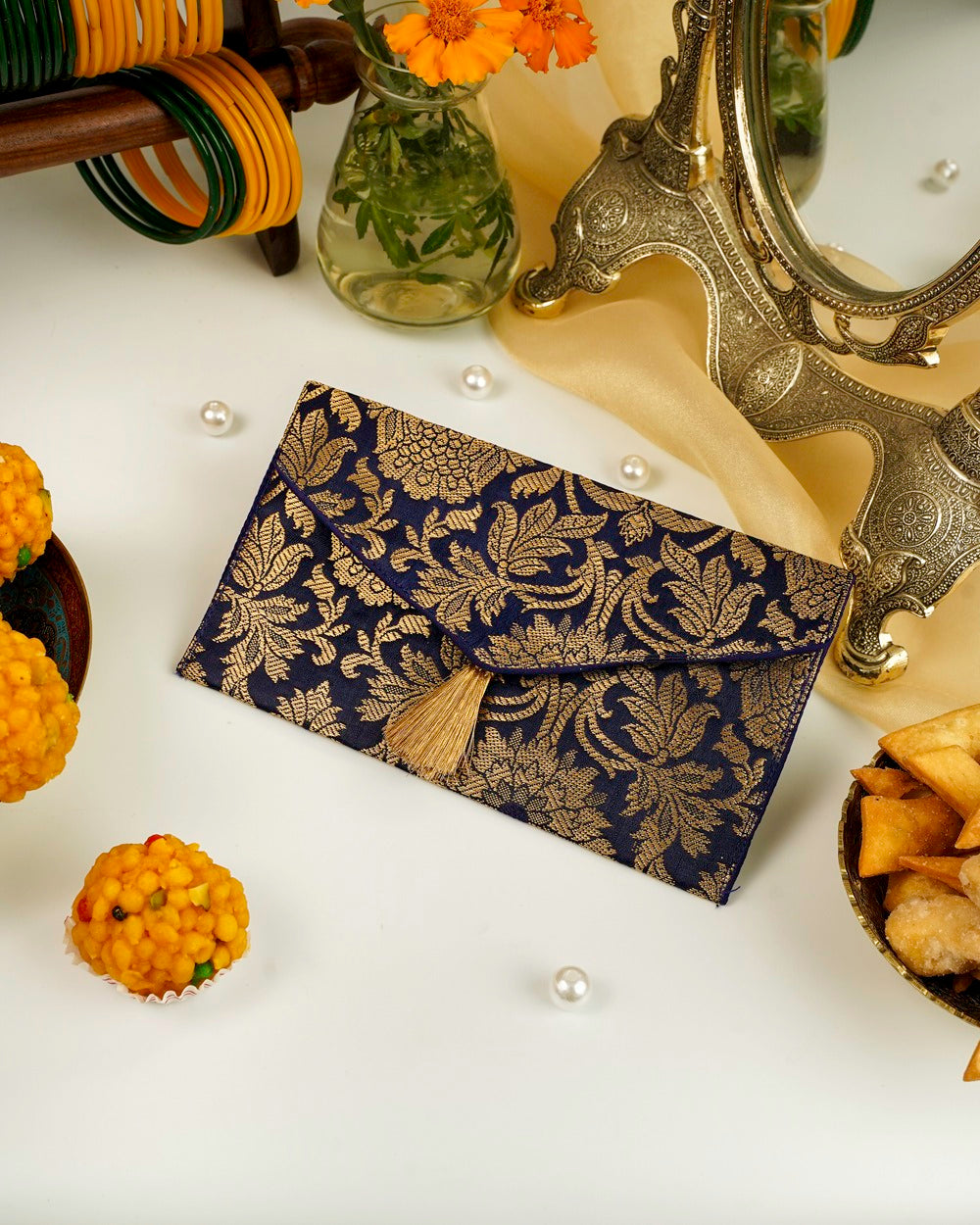 Chandni Brocade Shagun Envelope