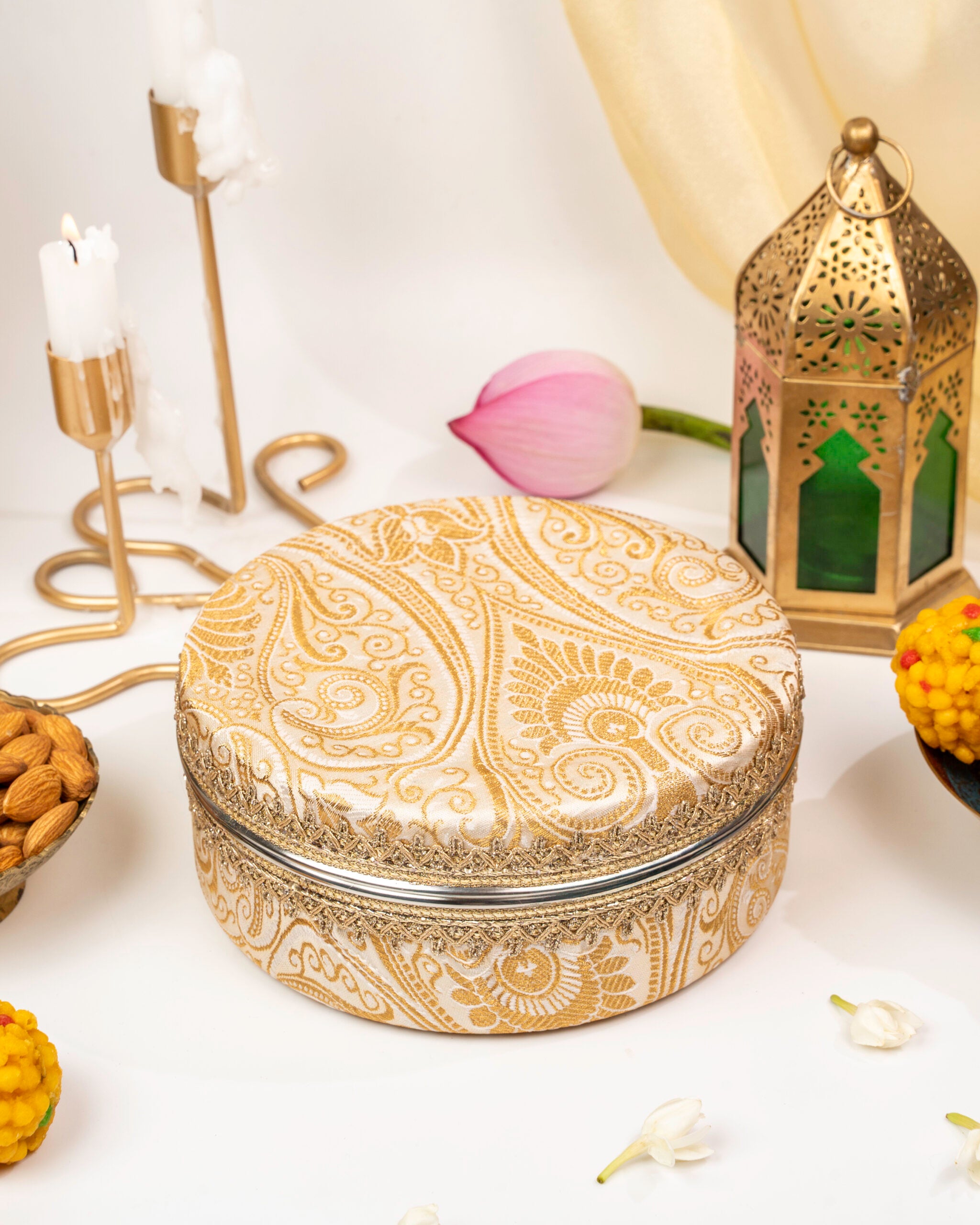 Noori Brocade Ladoo Box Small image 0
