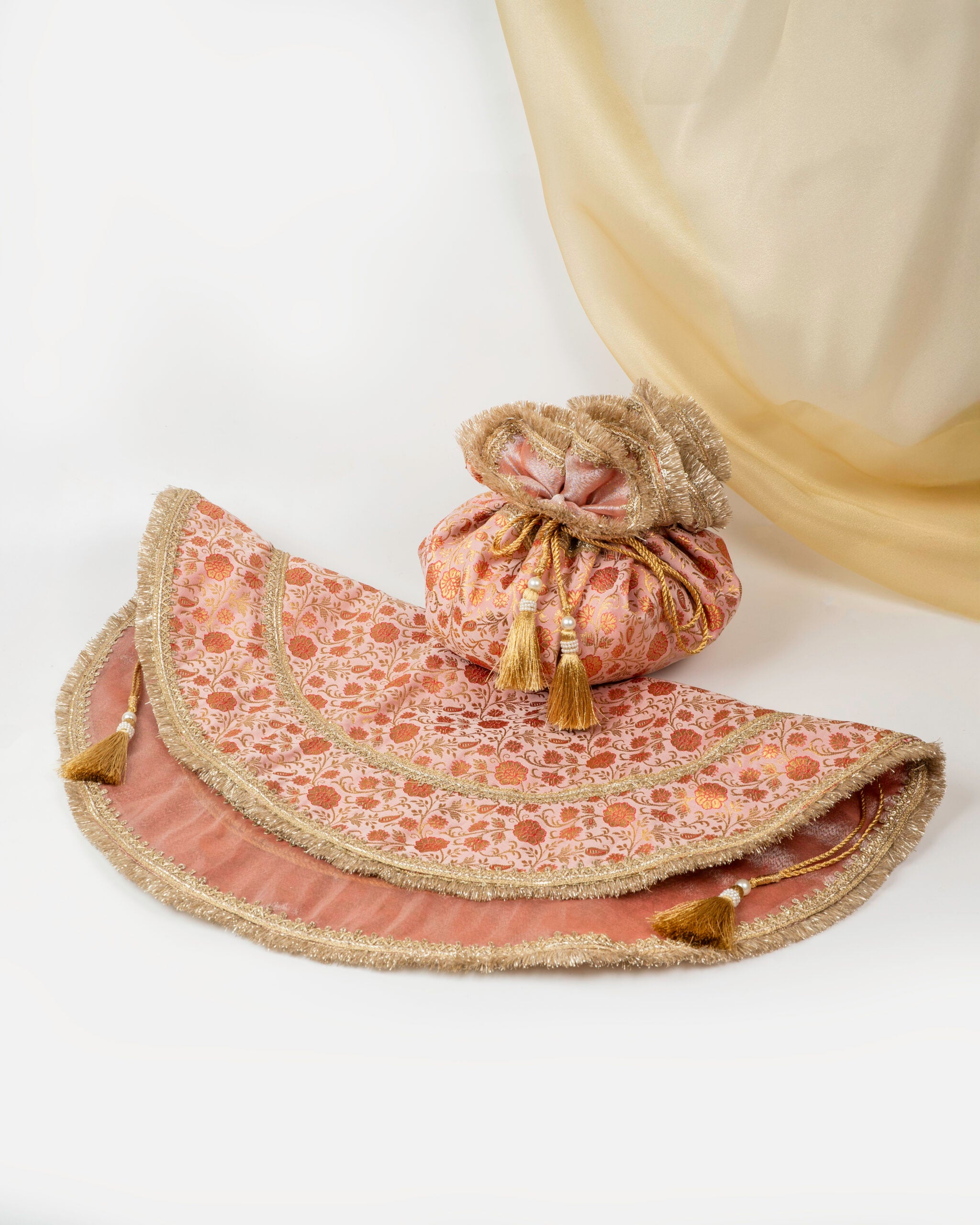 Bahar Brocade Lap Cover image 1