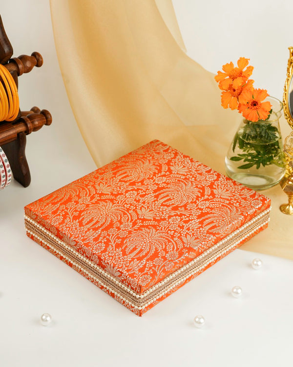 Sunehri Brocade Necklace Box image 0