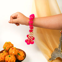 Gulzaar Gaane, Pair of 2 - Image 2