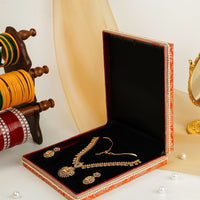 Sunehri Brocade Necklace Box - Image 2