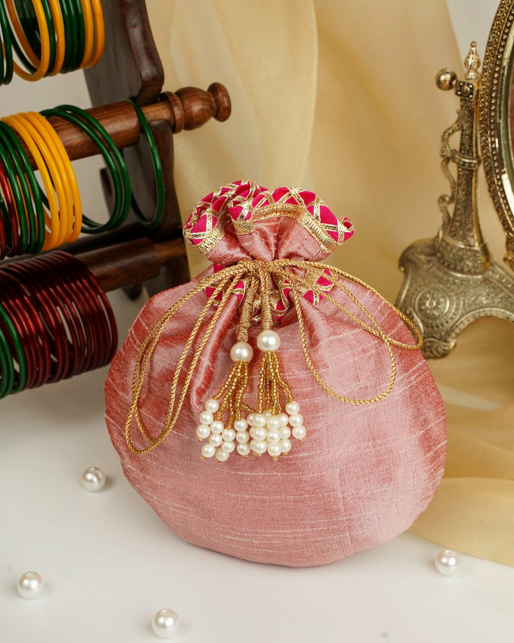 Bahaar Silk Potli image 1