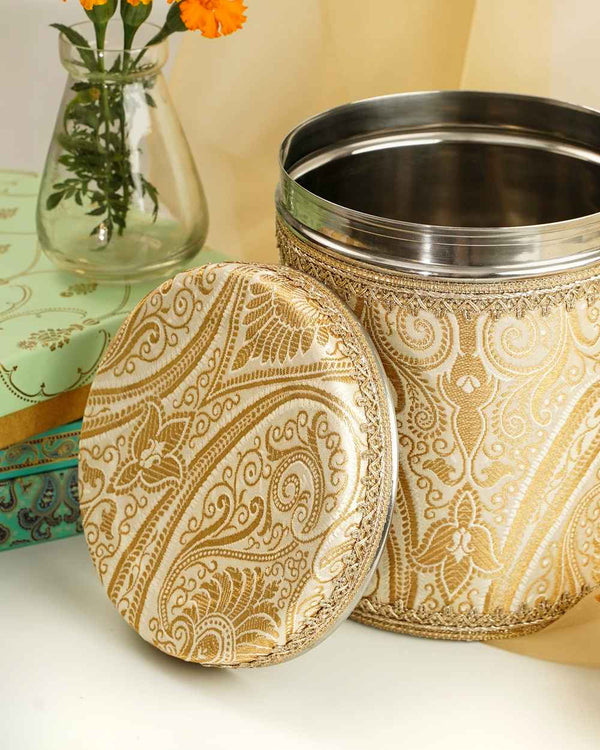 Noori Ladoo/Bhaji Box image 1