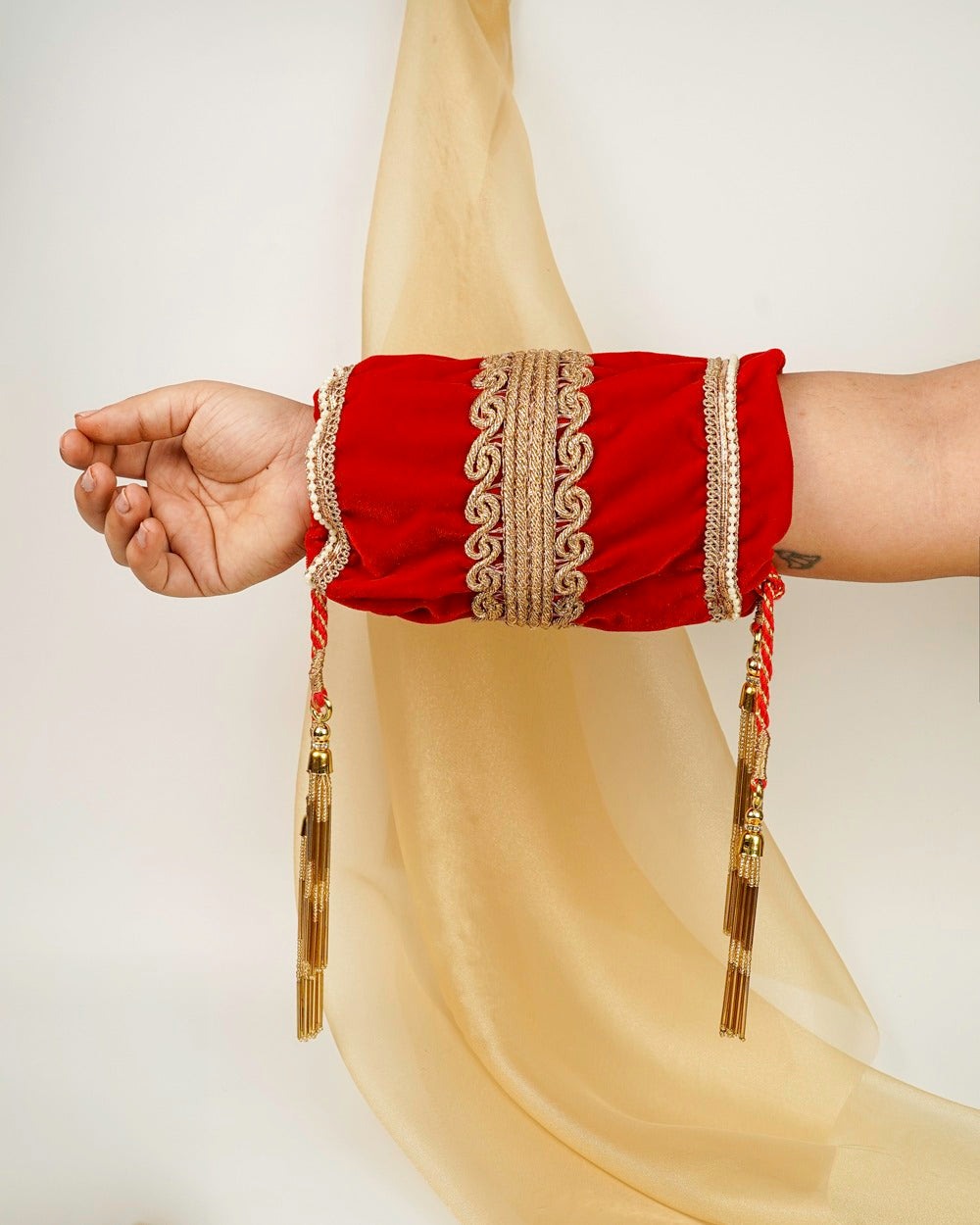 Sindoori Velvet Chura Cover - Small Tassel image 0