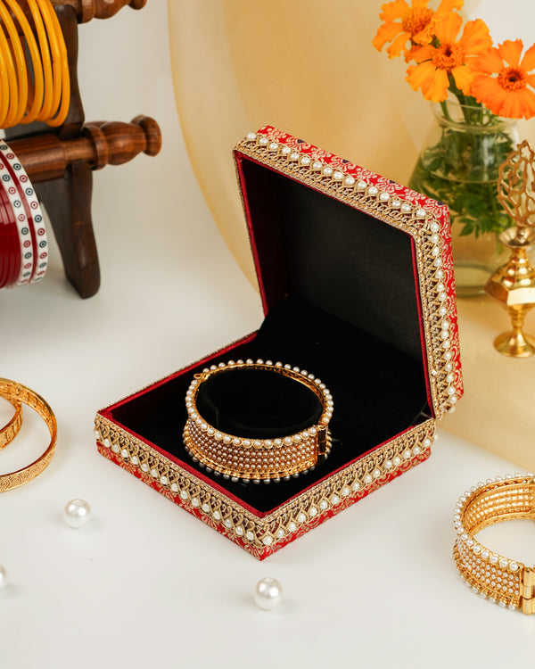 Sindoori Brocade Single Kada Box