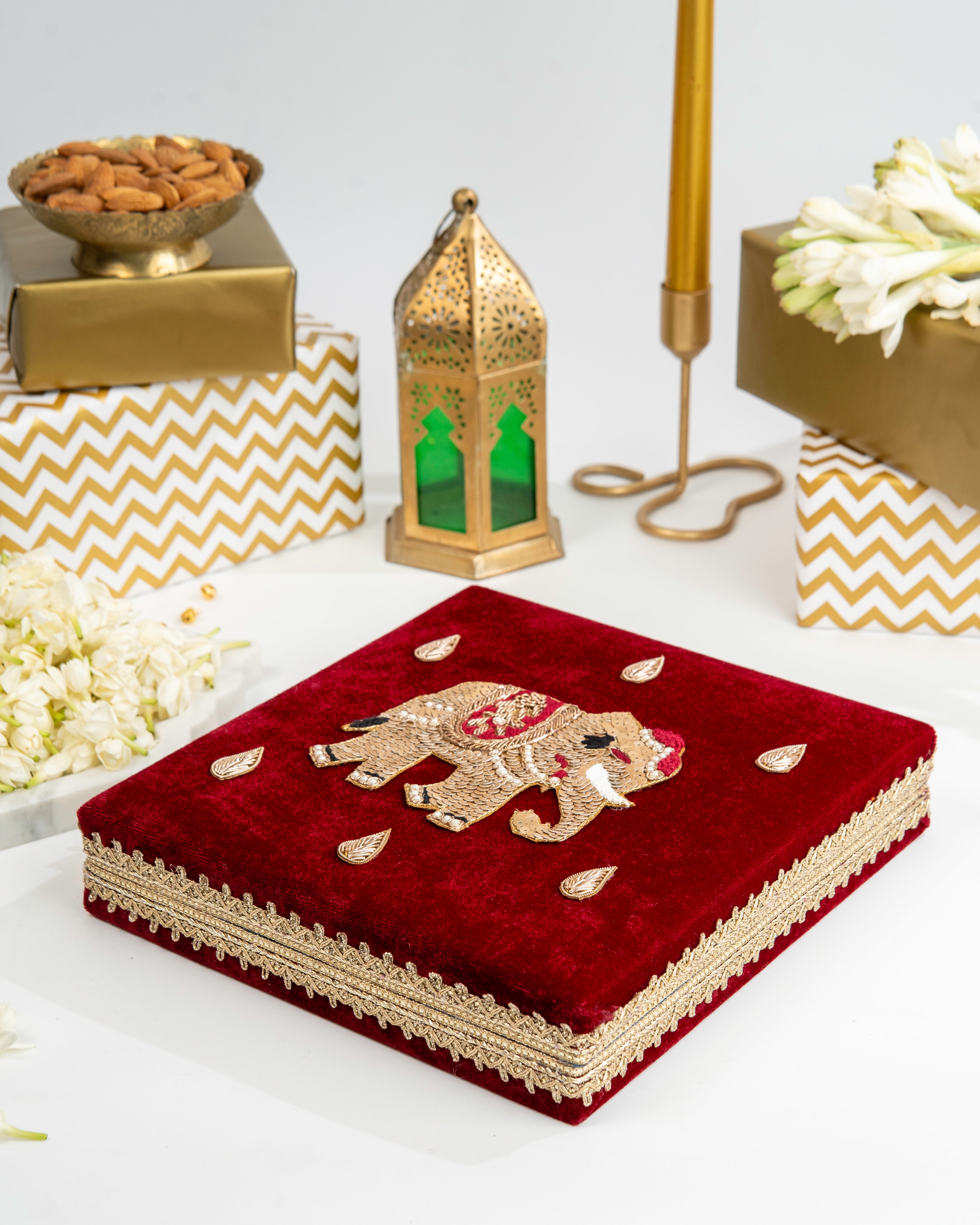 Saaj Elephant Necklace Box