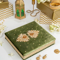Saba Necklace Box - Image 1