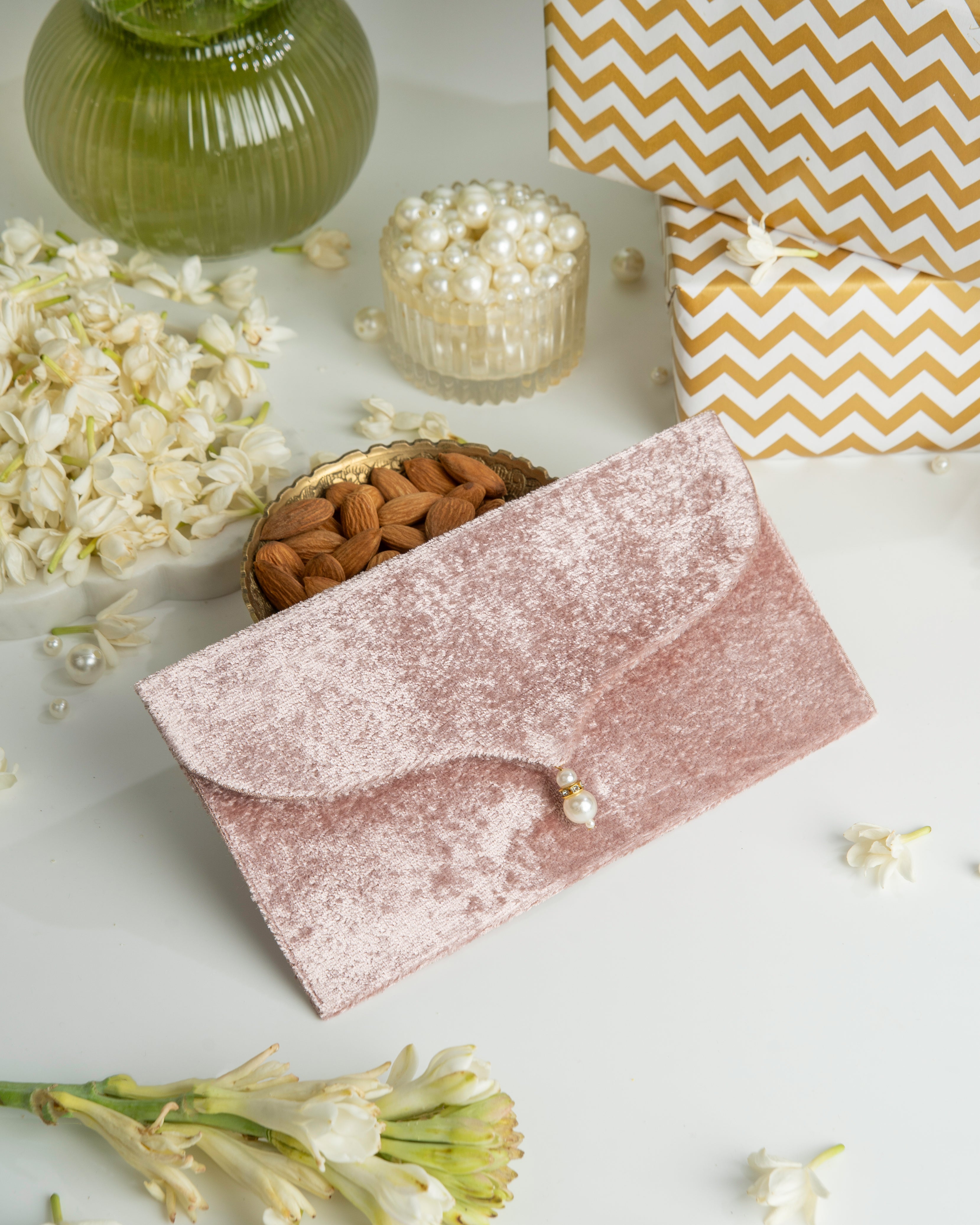 Saanjh Velvet Envelope