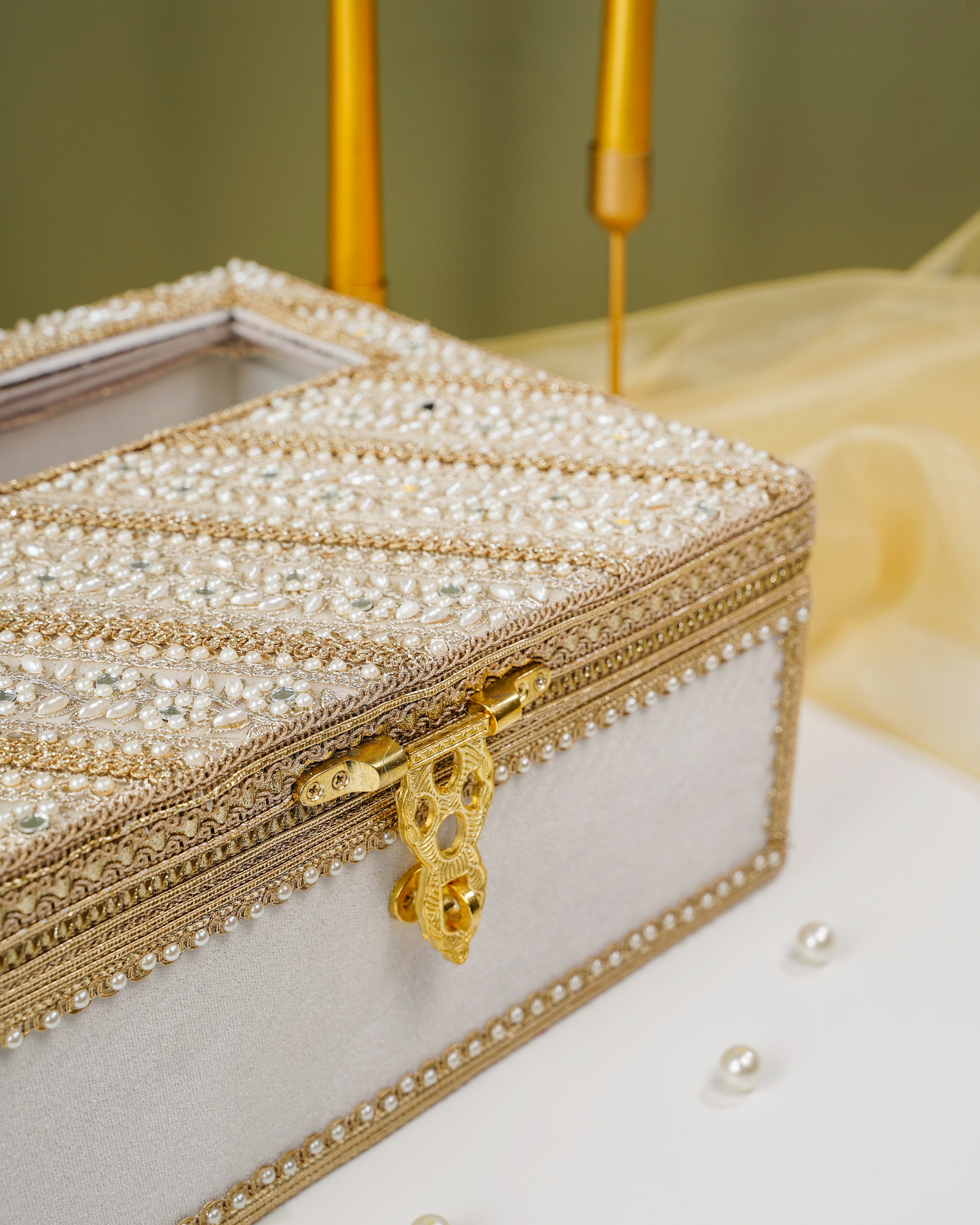 Noori Chura Kaleera Box