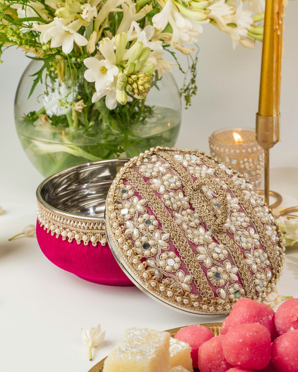 Saanjh Gulzaar Ladoo Box