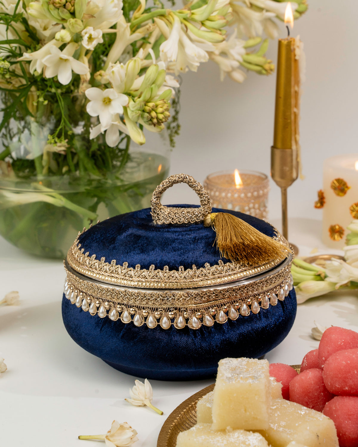 Chandni Ladoo Box