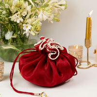Saanjh Red Potli Gift Set - Image 3