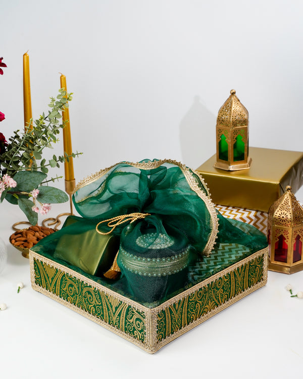 Baagh Brocade Tissue Basket