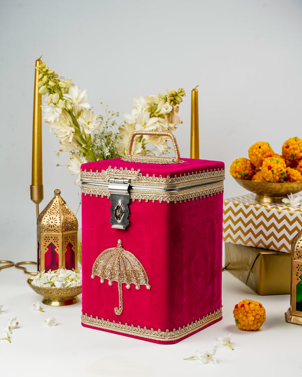 Raani Pink Velvet Bhaaji Box