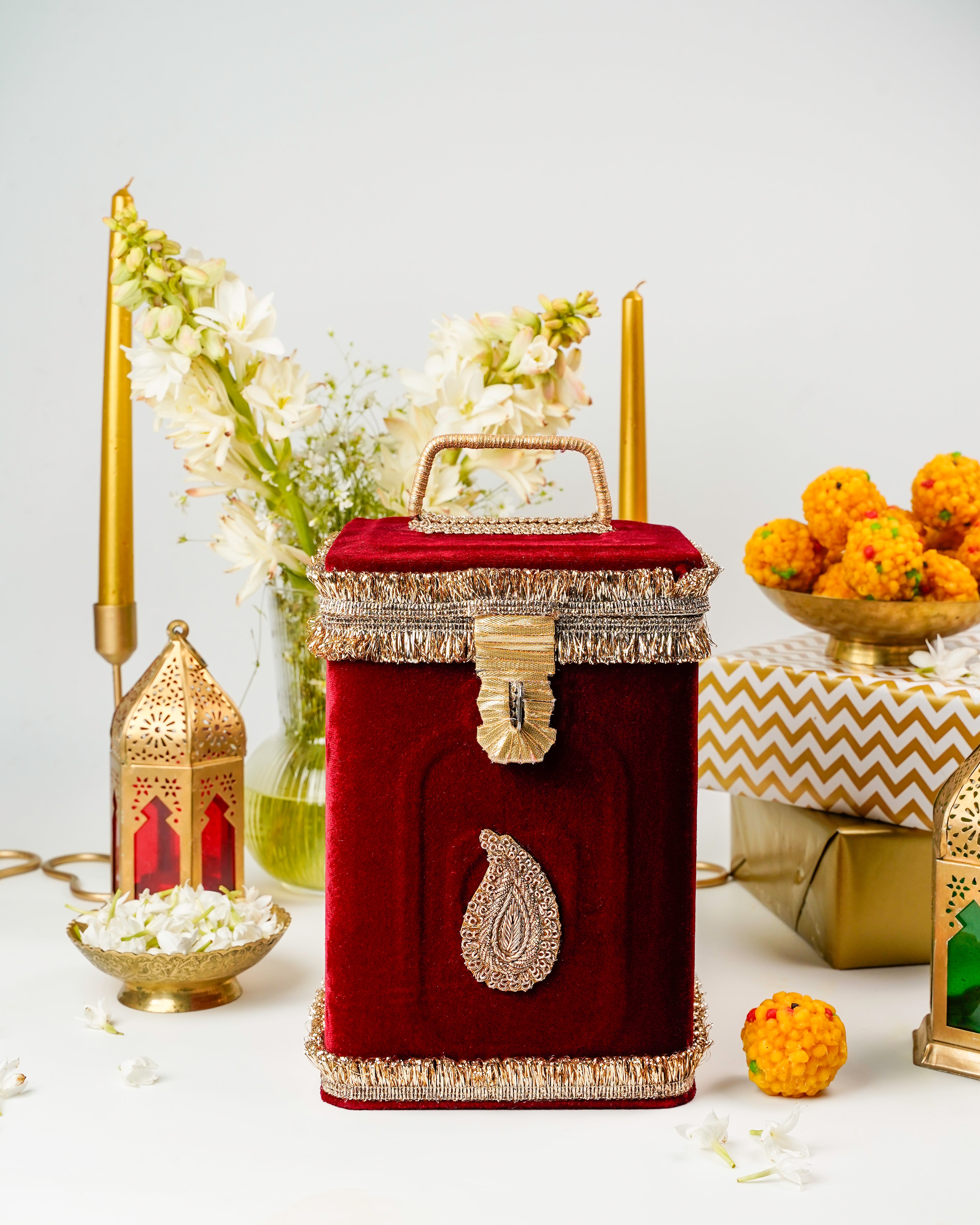 Maroon Velvet Bhaaji Box