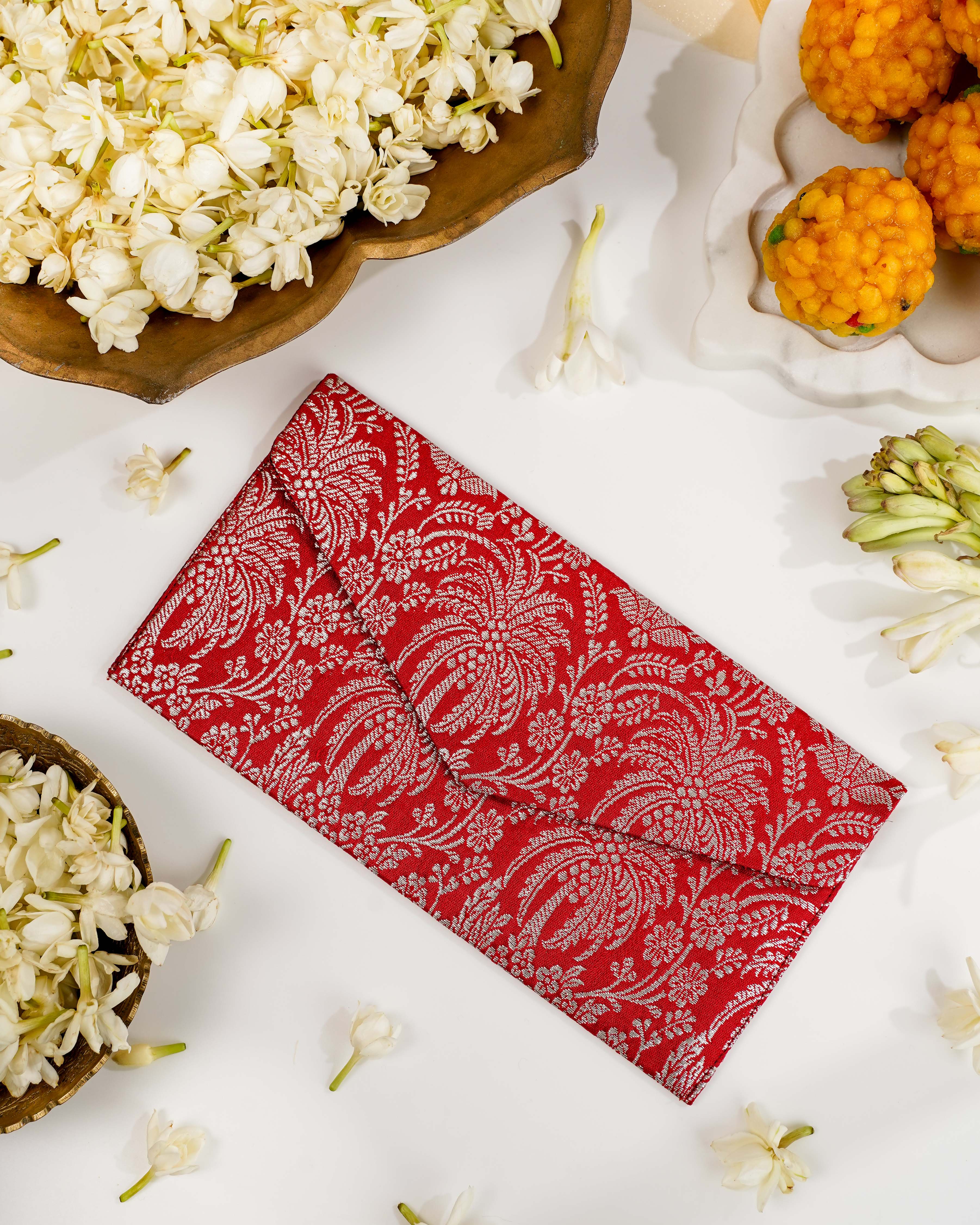 Saaj Brocade Shagun Envelope