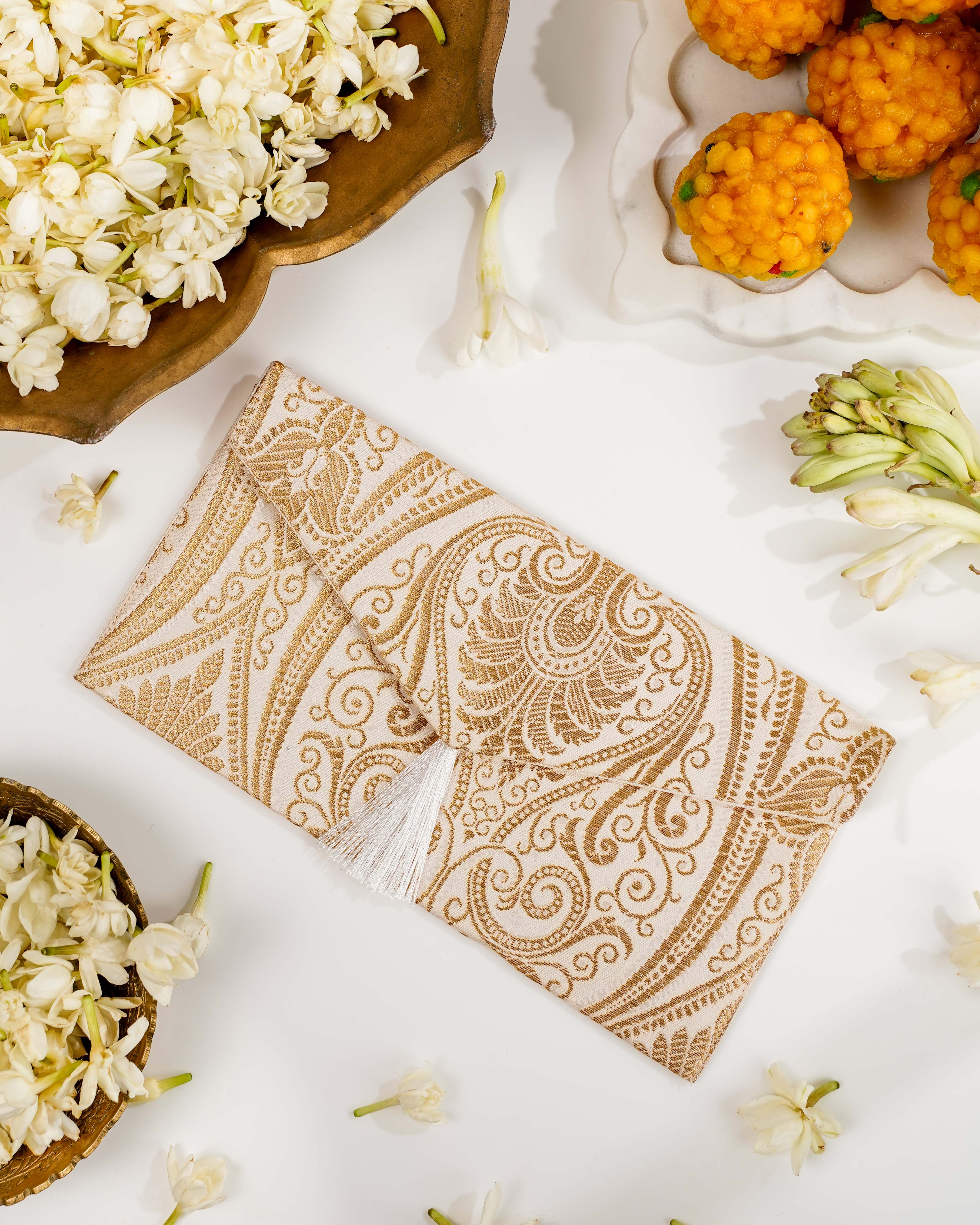Noori Brocade Shagun Envelope