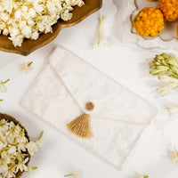 Noori Velvet Shagun Envelope - Image 1
