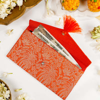 Sunehri Brocade Shagun Envelope - Image 2