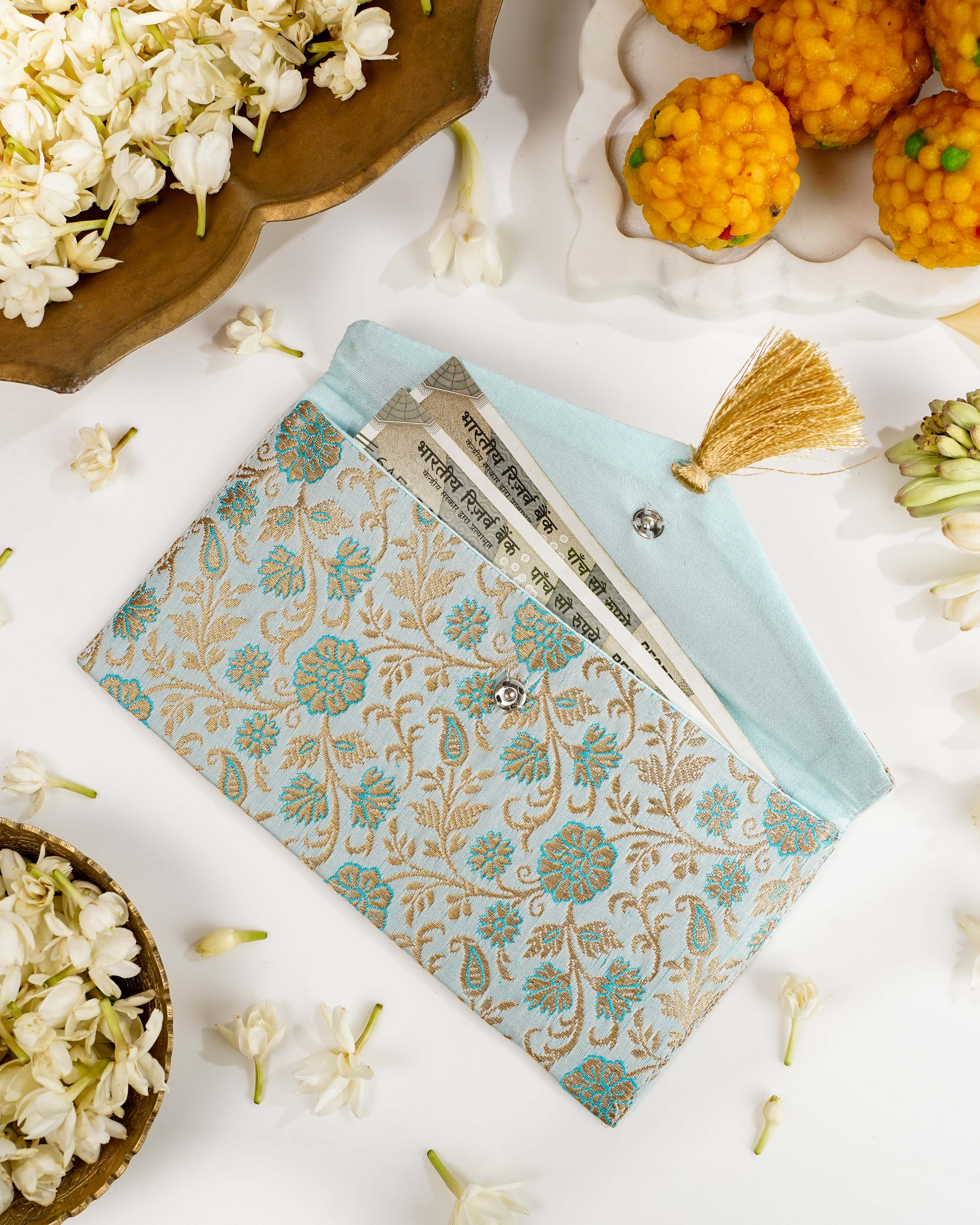 Seher Brocade Shagun Envelope