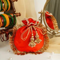 Sunehri Silk Potli - Image 2