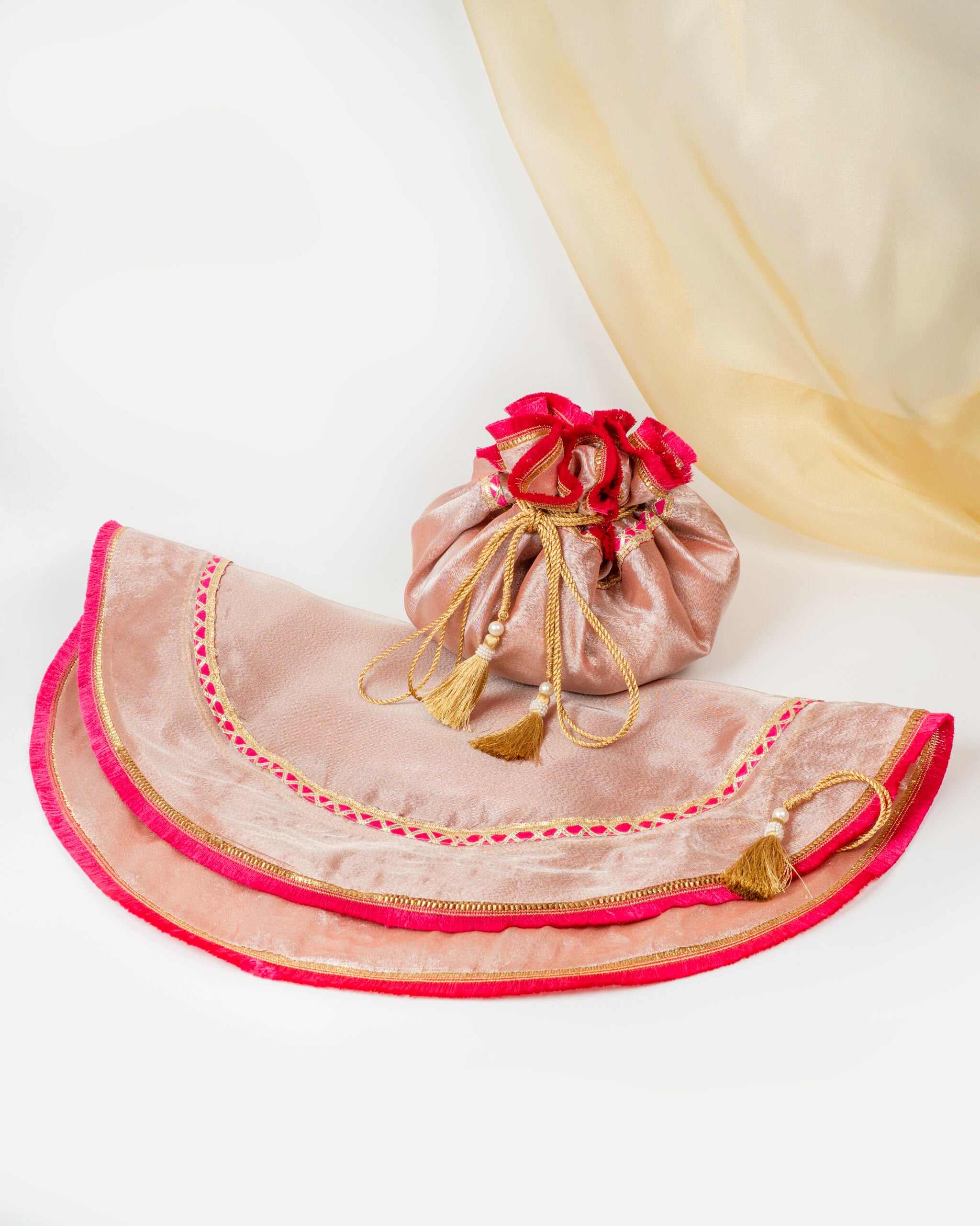 Bahaar Organza Lap Cover image 1