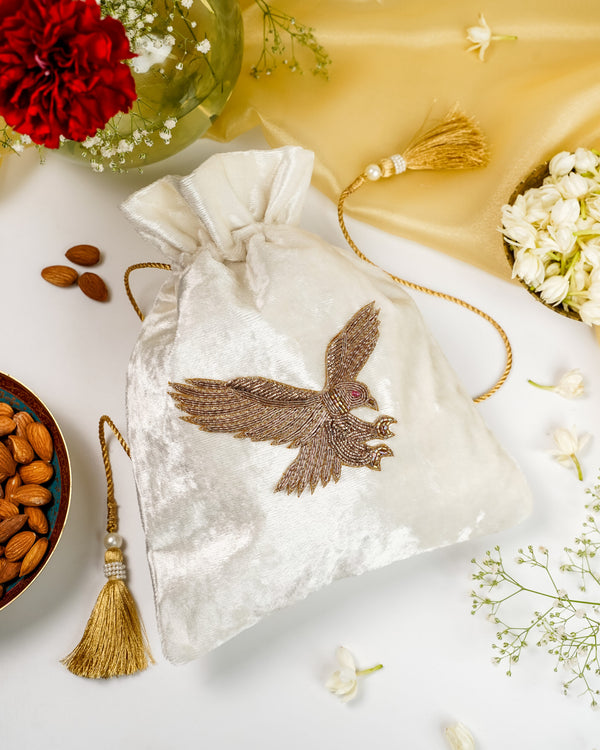 Noori Velvet Baaj Potli image 0