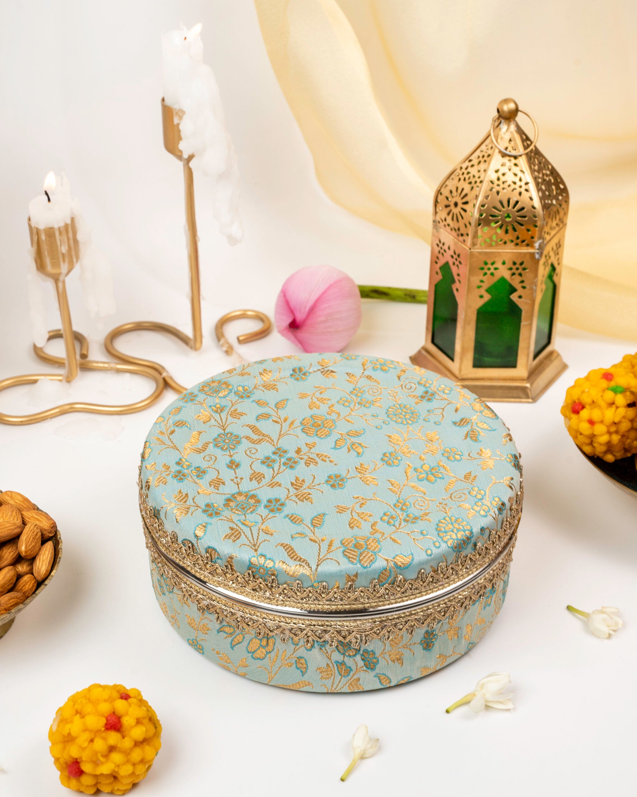 Seher Brocade Ladoo Box Small