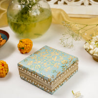 Seher Single Brocade Kada Box - Image 3