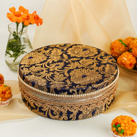 Chandni Flat 1kg Ladoo Box - Image 1