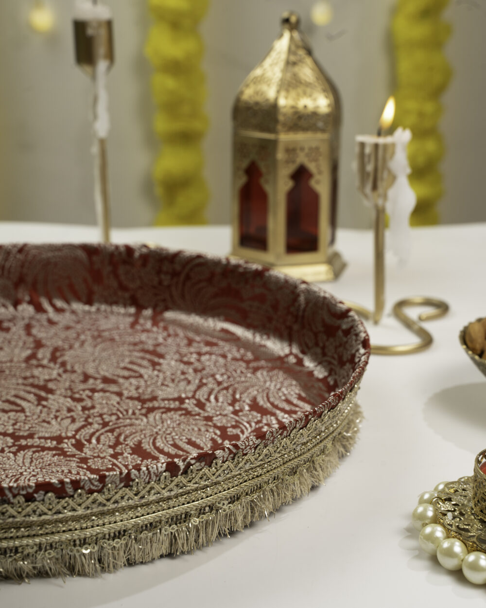 Saaj Brocade Shagun Thaal, a compulsory used wedding product specially in Indian weddings Shagun Ceremony.