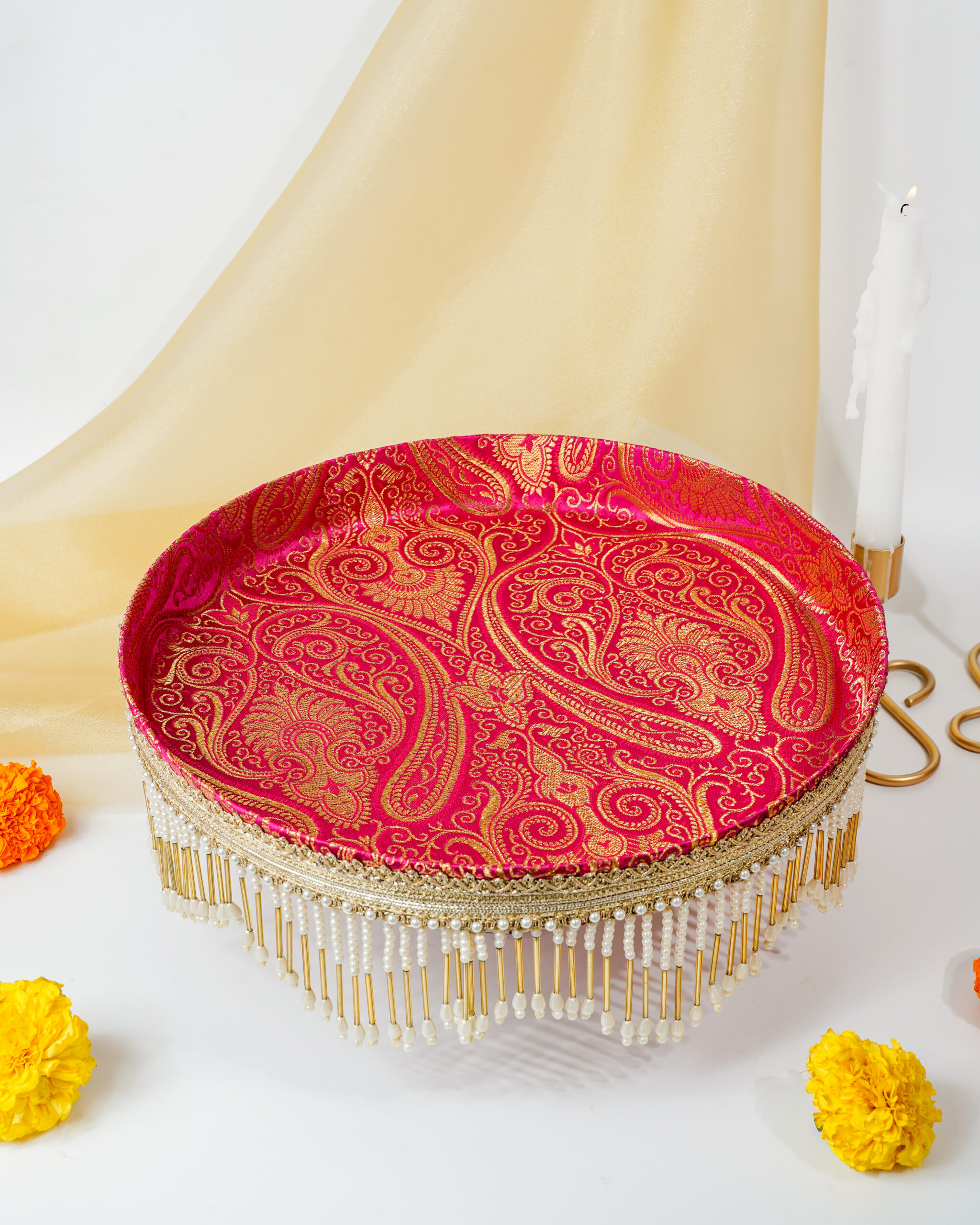Gulzaar Paisley Shagun Thaal by Navka Studio