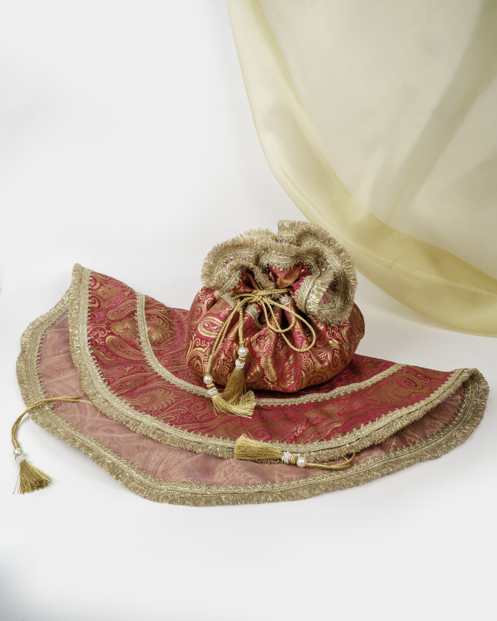 Gulzaar Brocade Lap Cover a wedding product, by Navka Studio.