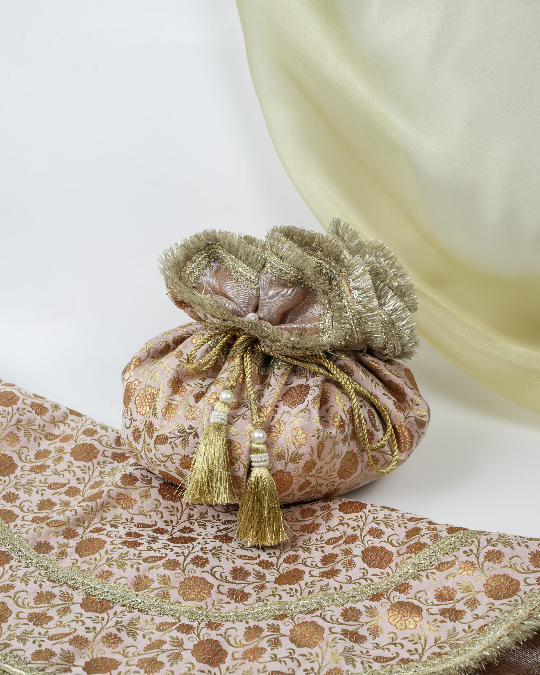 Bahar Brocade Lap Cover a wedding product by Navka Studio