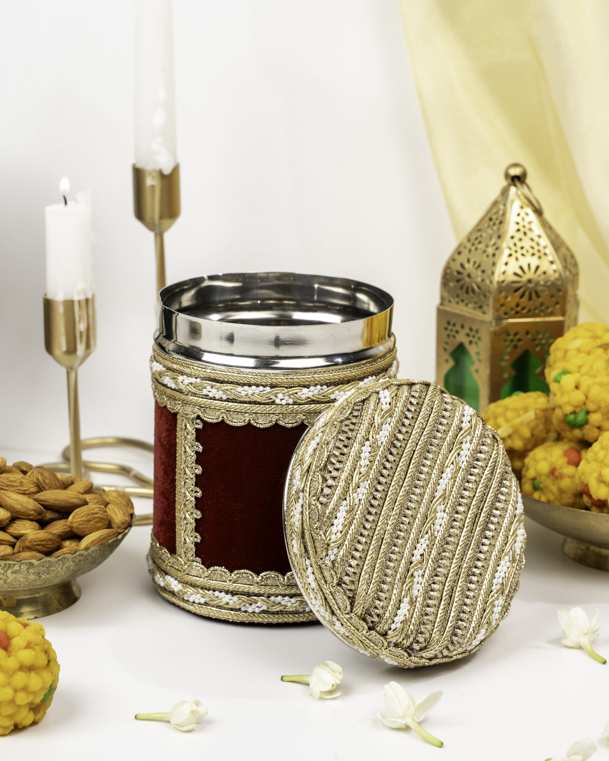 Saaj Velvet Ladoo Box Small Long Shape by Navka Studio, a wedding product which is used for storing and protecting sweets for dusts and gifting them in wedding functions.
